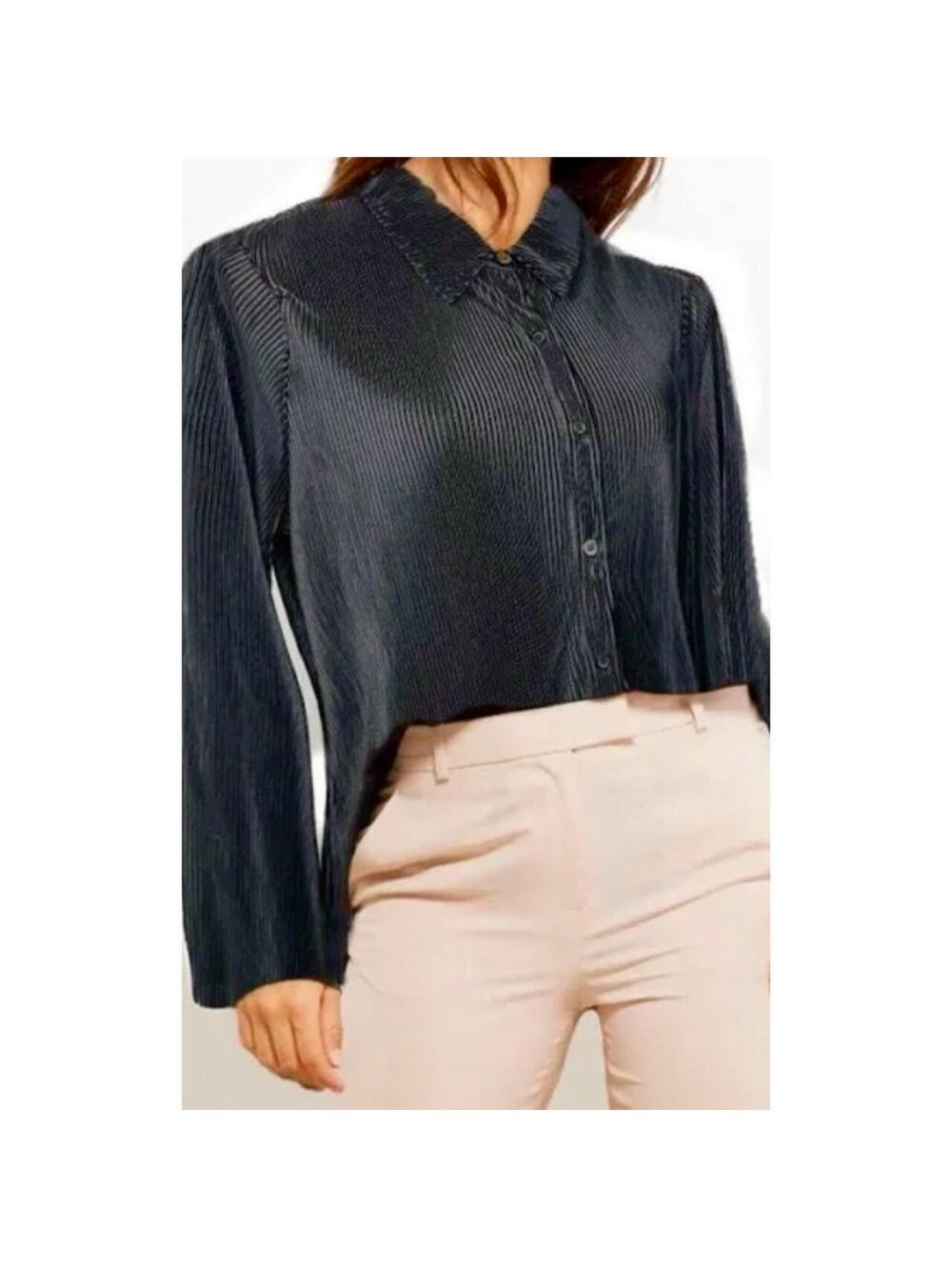 Dark gray ribbed button-up blouse cropped w bell sleeves whimsical Y2K